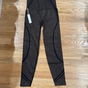 sparkly workout leggings from victoria secrete